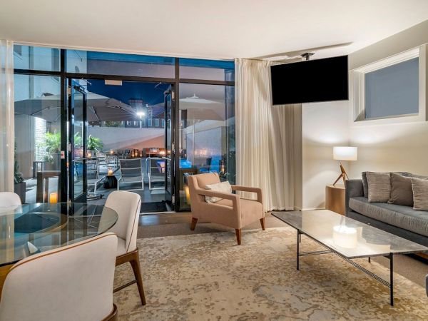 One11 Hotel